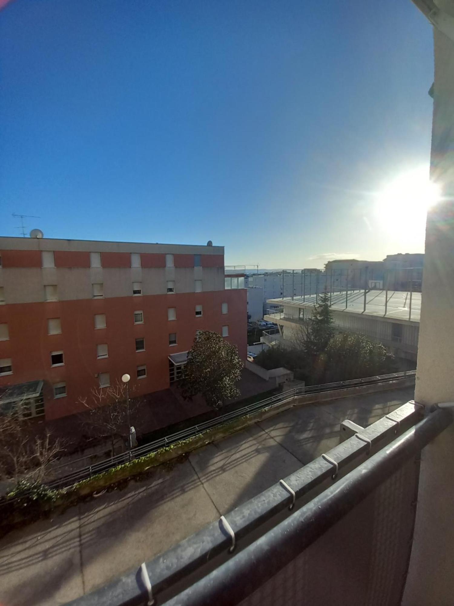 Apartment Harmony - Pleasant And Comfortable Place With A Balcony And A Secured Garage Split Extérieur photo