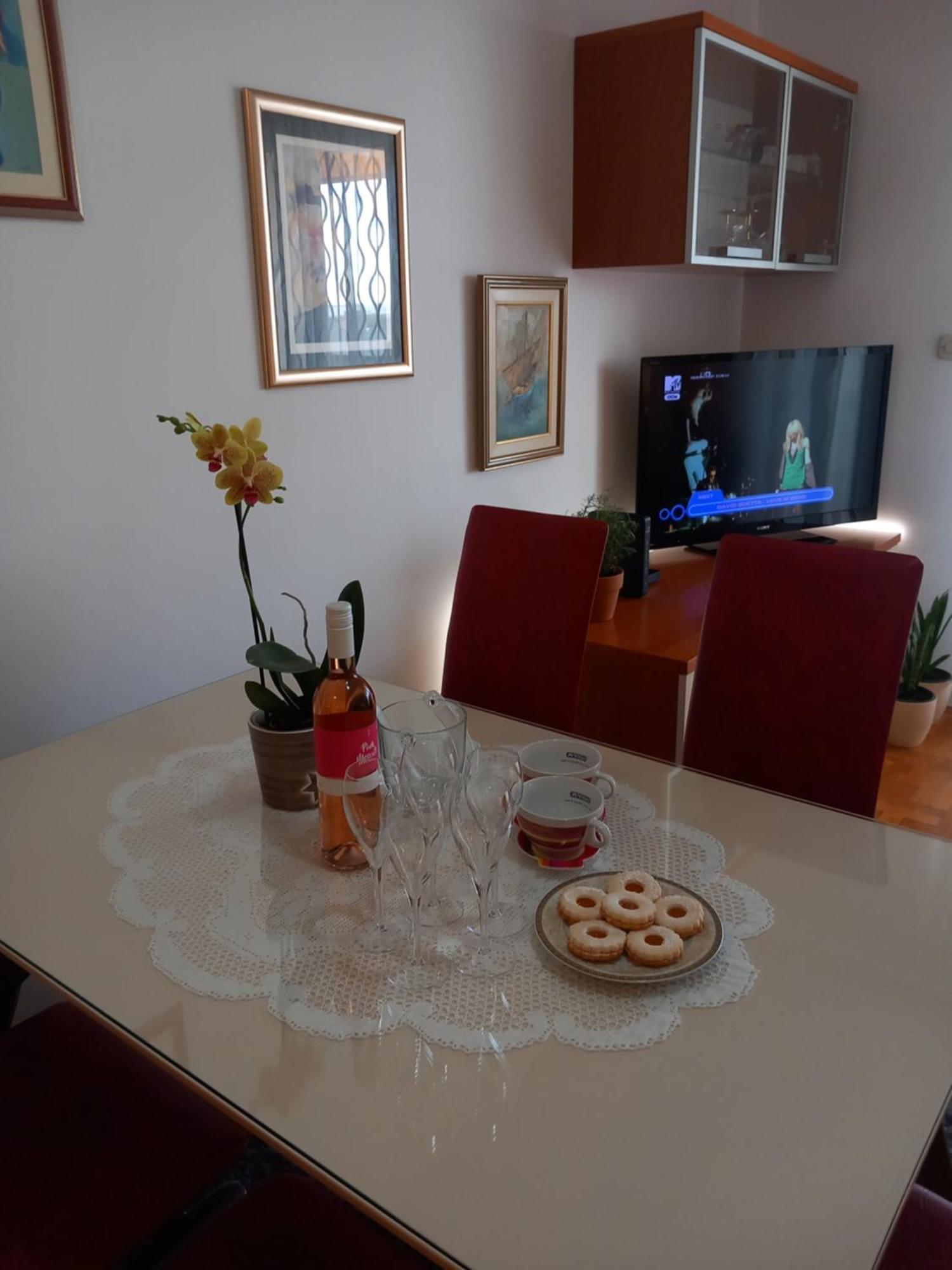 Apartment Harmony - Pleasant And Comfortable Place With A Balcony And A Secured Garage Split Extérieur photo