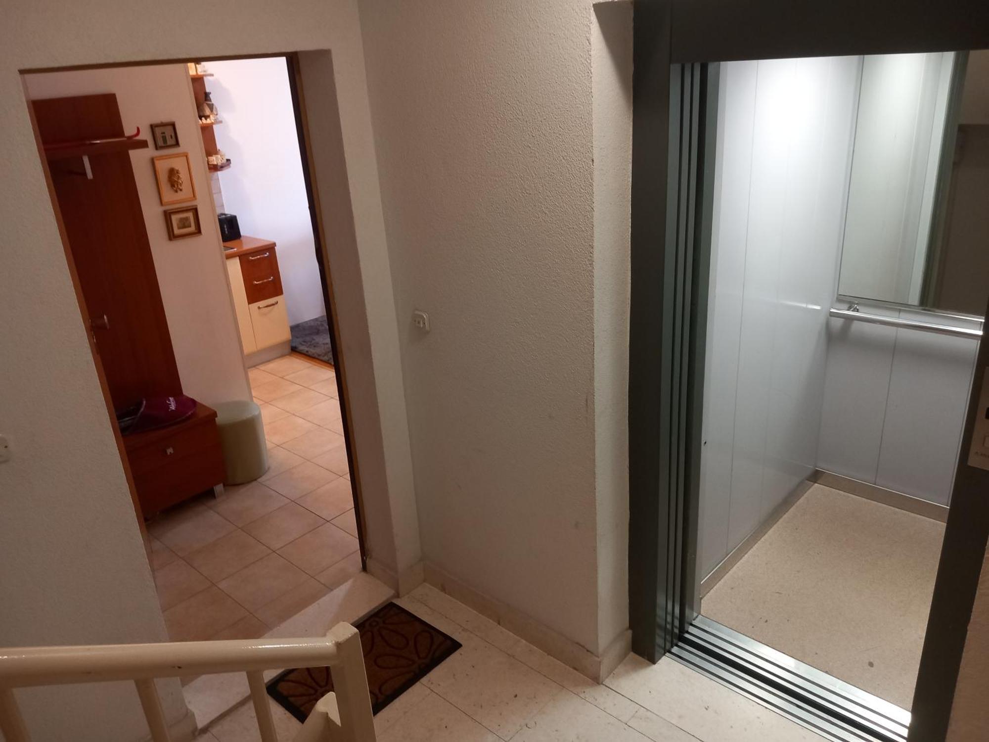 Apartment Harmony - Pleasant And Comfortable Place With A Balcony And A Secured Garage Split Extérieur photo