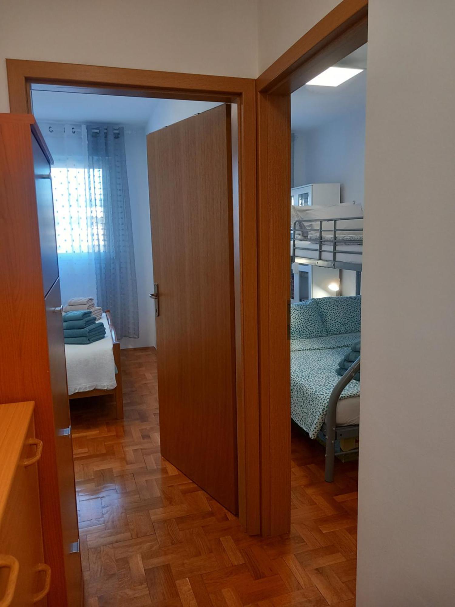 Apartment Harmony - Pleasant And Comfortable Place With A Balcony And A Secured Garage Split Extérieur photo